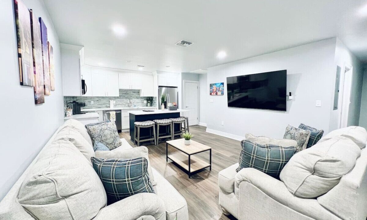 Photo of Livingroom in Metairie