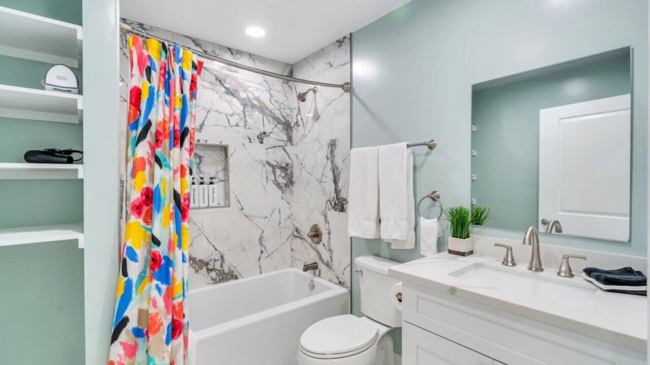 Photo of Bathroom in Metairie
