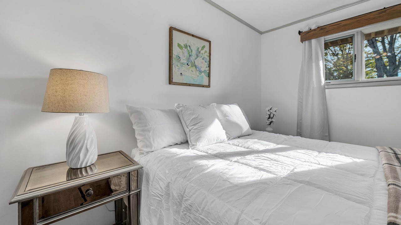 Photo of Bedroom in Teays Valley