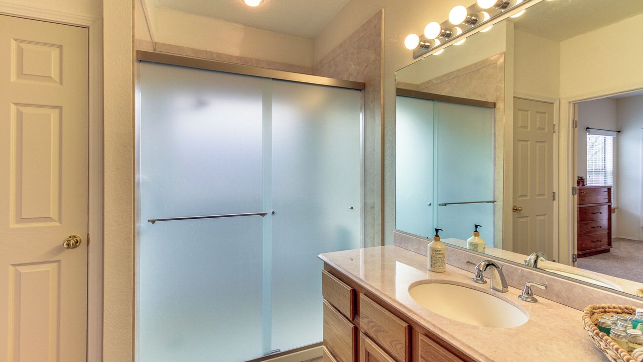 Photo of Bathroom in Ladera West