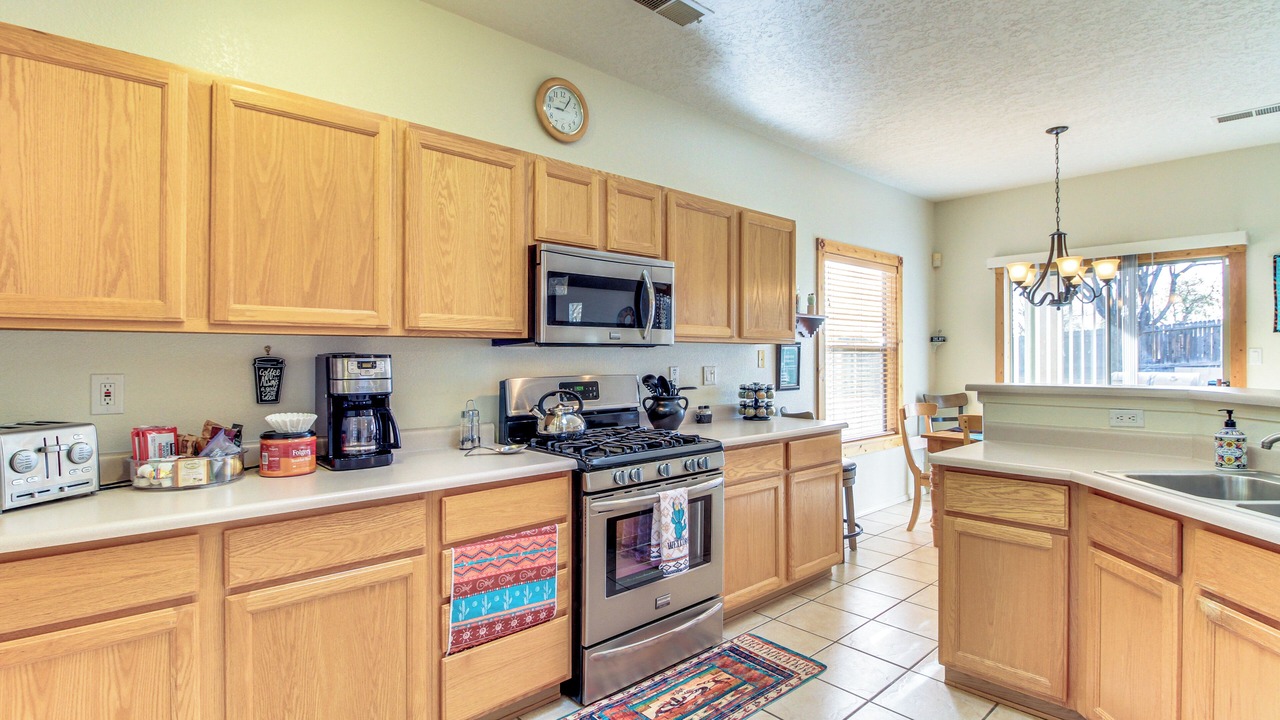 Photo of Kitchen in Ladera West