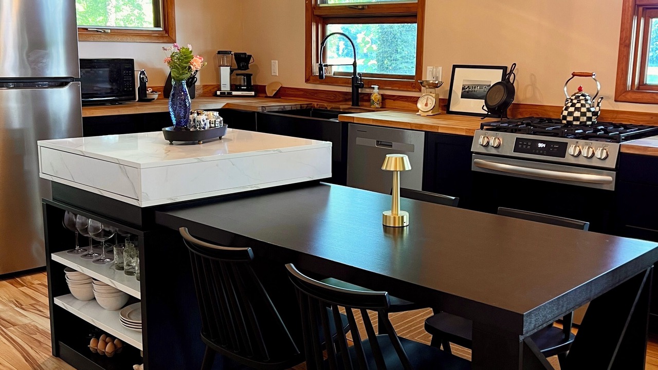Photo of Kitchen in Cassopolis
