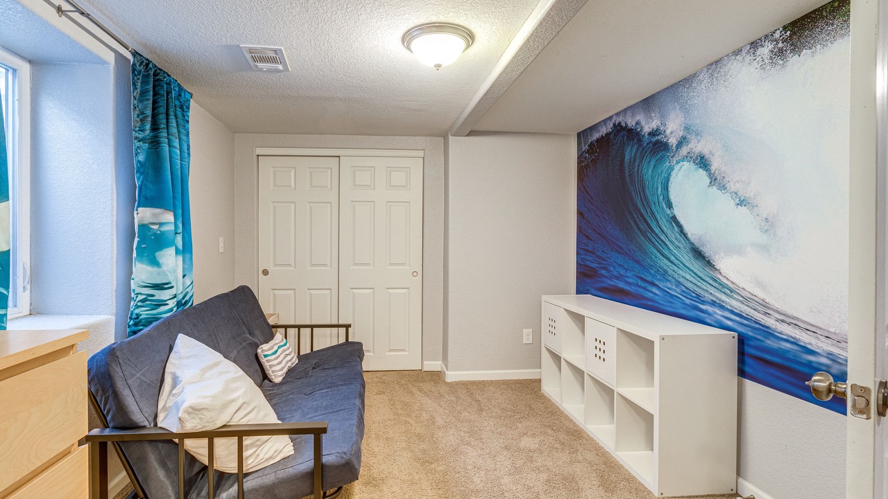 Photo of Livingroom in Northeast Park Hill