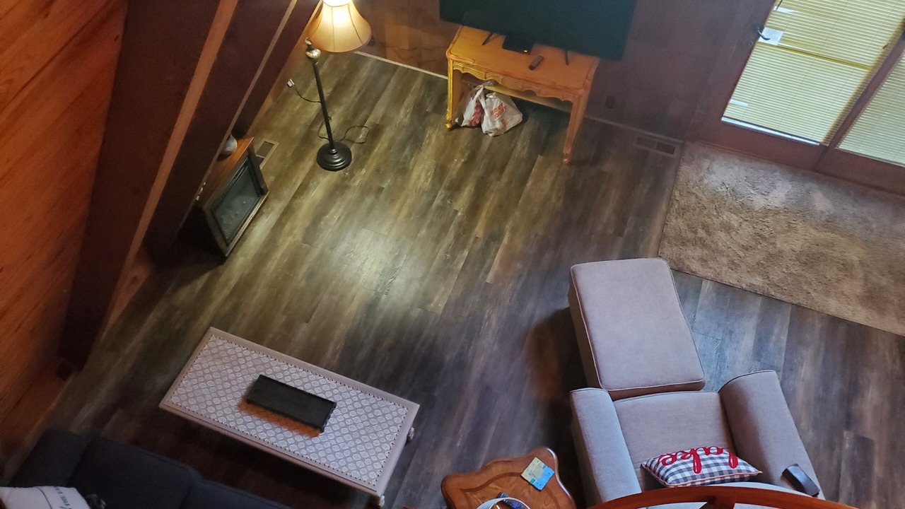 Photo of Livingroom in Springville