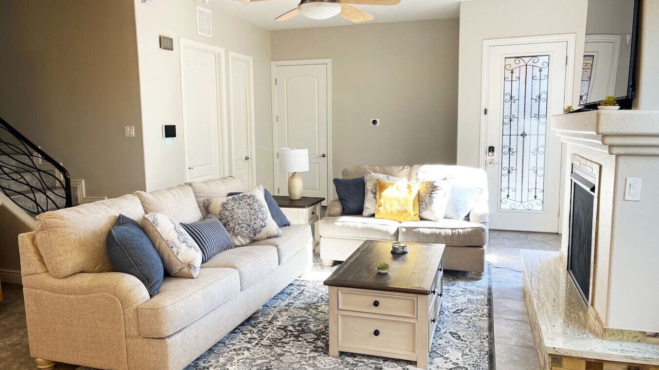 Photo of Livingroom in El Paso