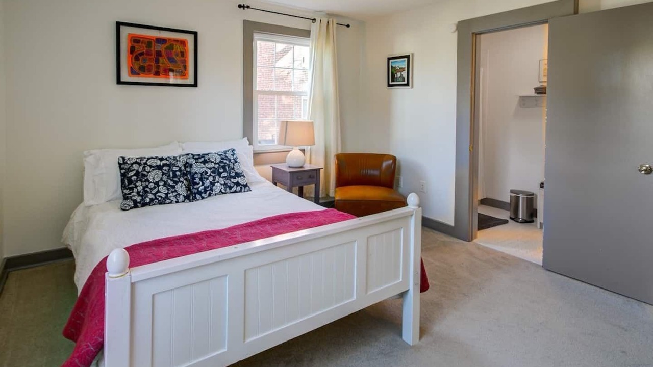 Photo of Bedroom in Upperville