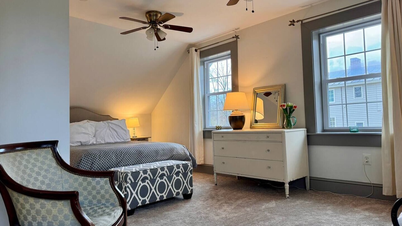 Photo of Bedroom in Upperville