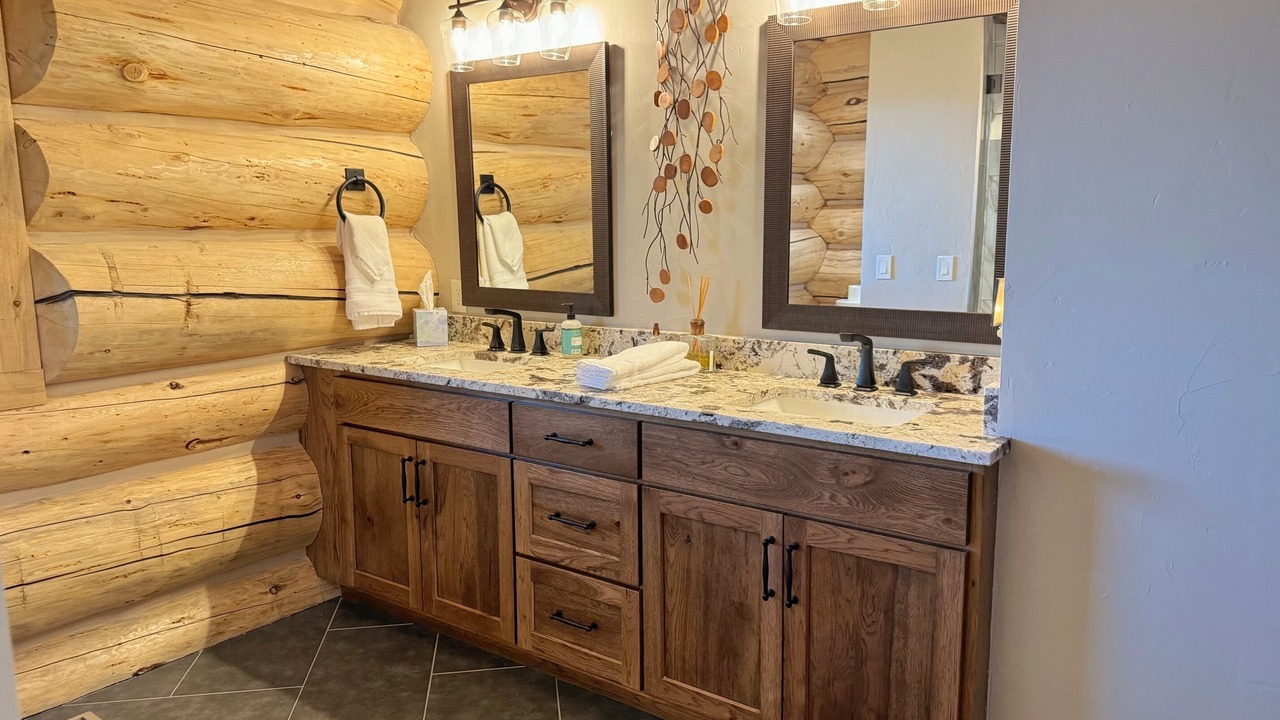 Photo of Bathroom in Grand Lake