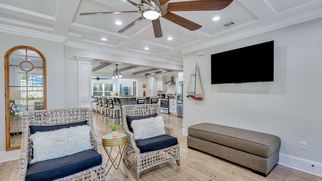 Photo of Livingroom in Demere Park