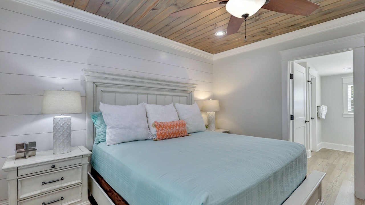Photo of Bedroom in Demere Park