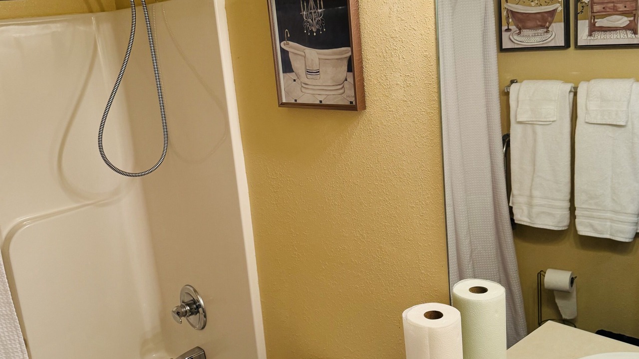 Photo of Bathroom in Normal