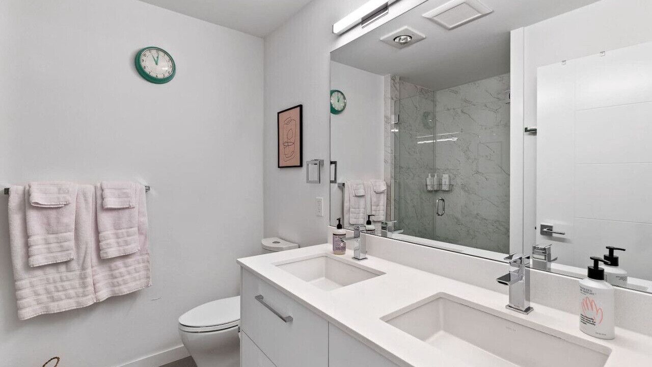 Photo of Bathroom in University District