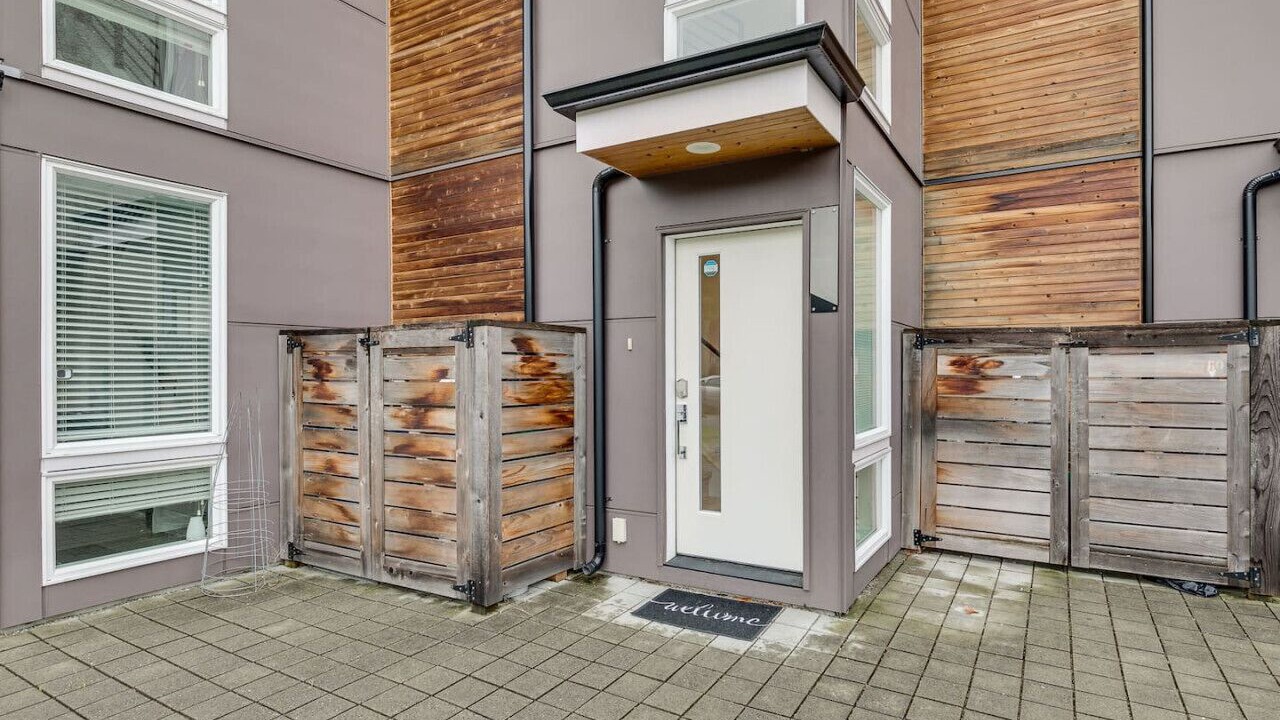 Photo of Outdoor in University District