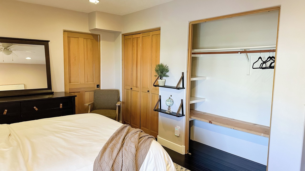 Photo of Bedroom in North Albuquerque Acres