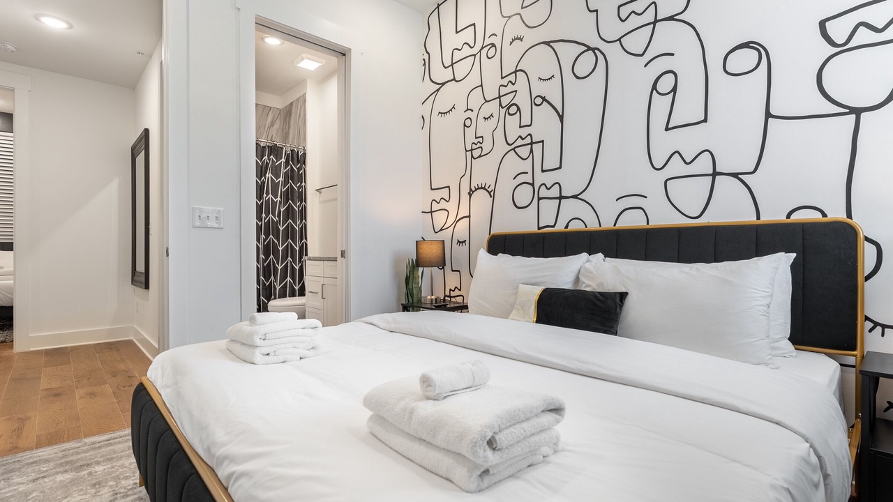 Photo of Bedroom in Inglewood