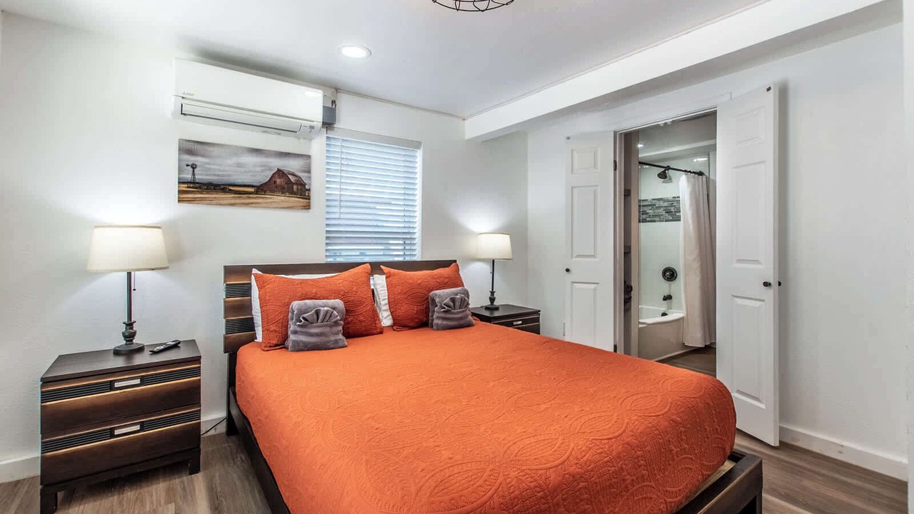 Photo of Bedroom in Del Mar