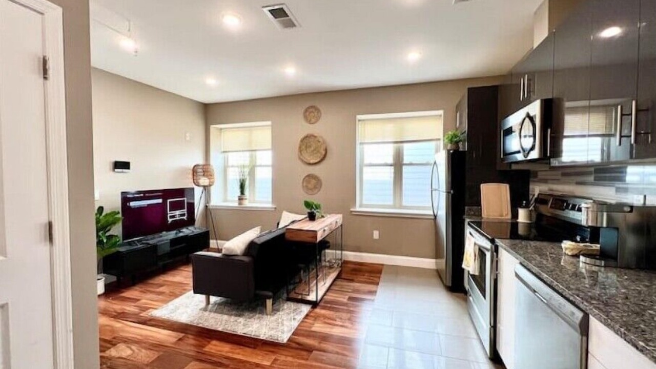 Photo of Kitchen in Logan Square