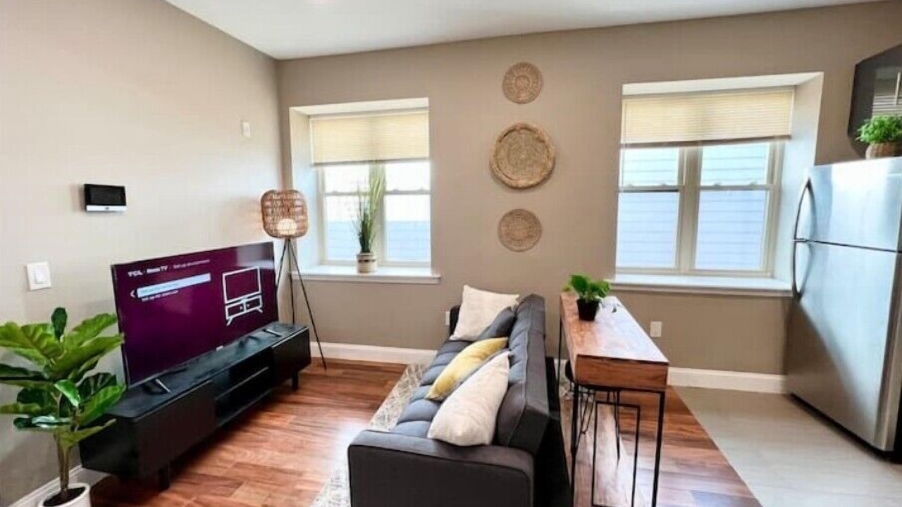 Photo of Livingroom in Logan Square