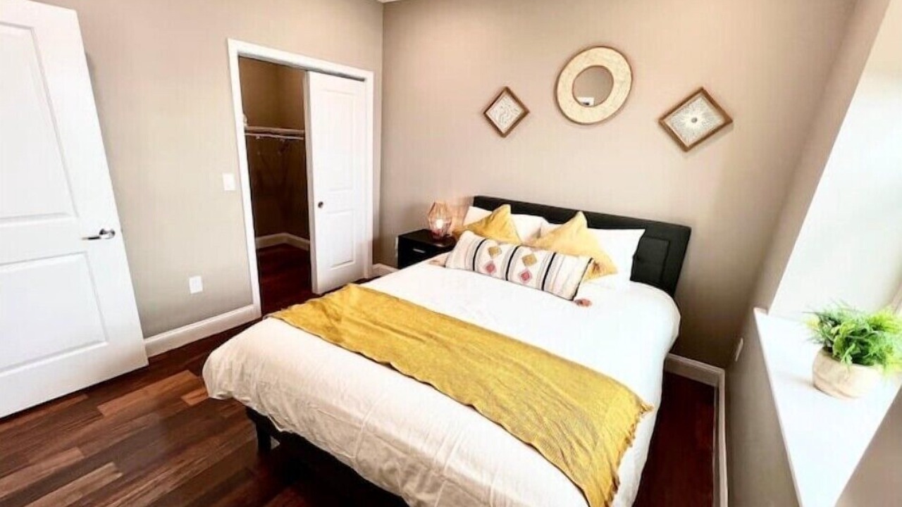 Photo of Bedroom in Logan Square