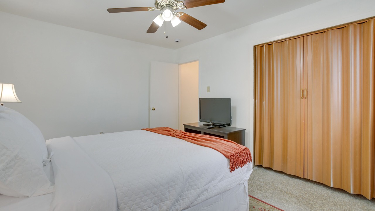 Photo of Bedroom in Metairie