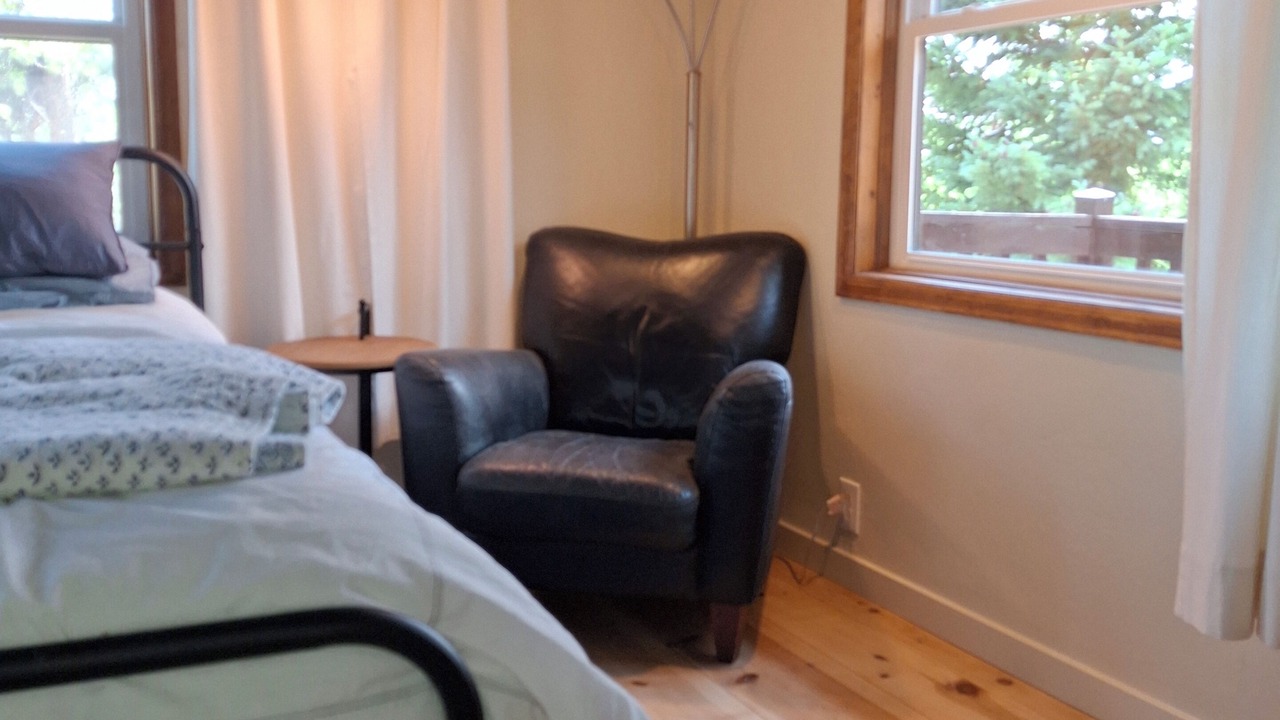 Photo of Bedroom in Coal Creek Canyon