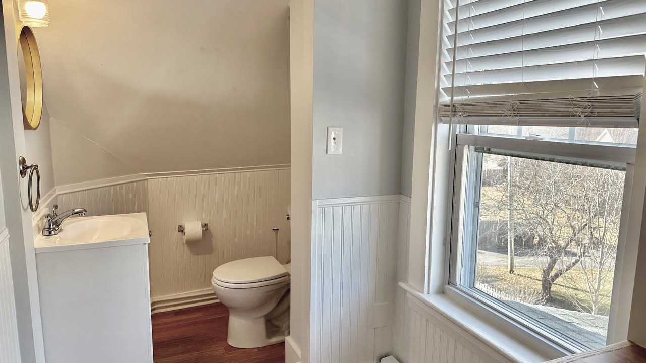 Photo of Bathroom in Manchester-by-the-Sea