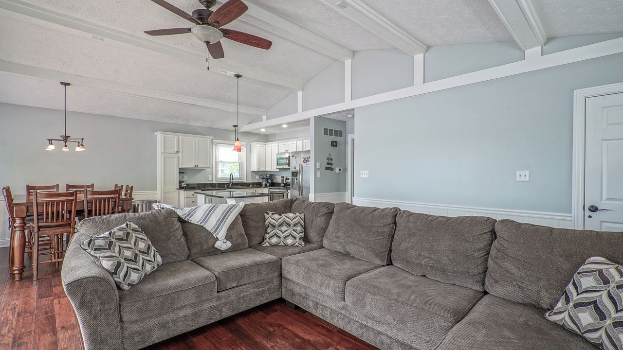 Photo of Livingroom in Cicero