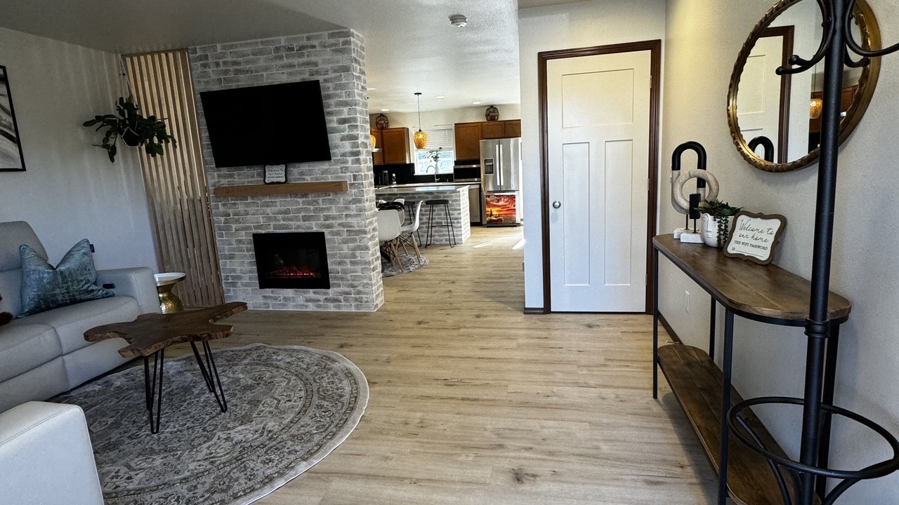 Photo of Livingroom in Everett