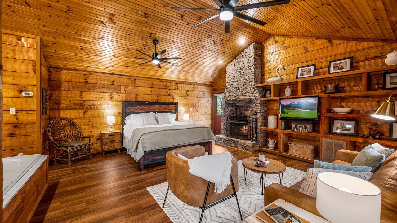 Photo of Bedroom in Townsend