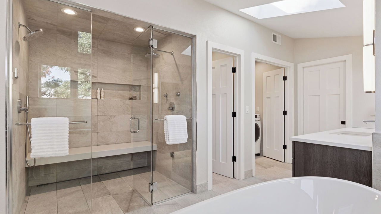 Photo of Bathroom in Arapahoe Ridge