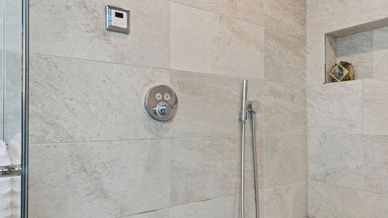 Photo of Bathroom in Arapahoe Ridge