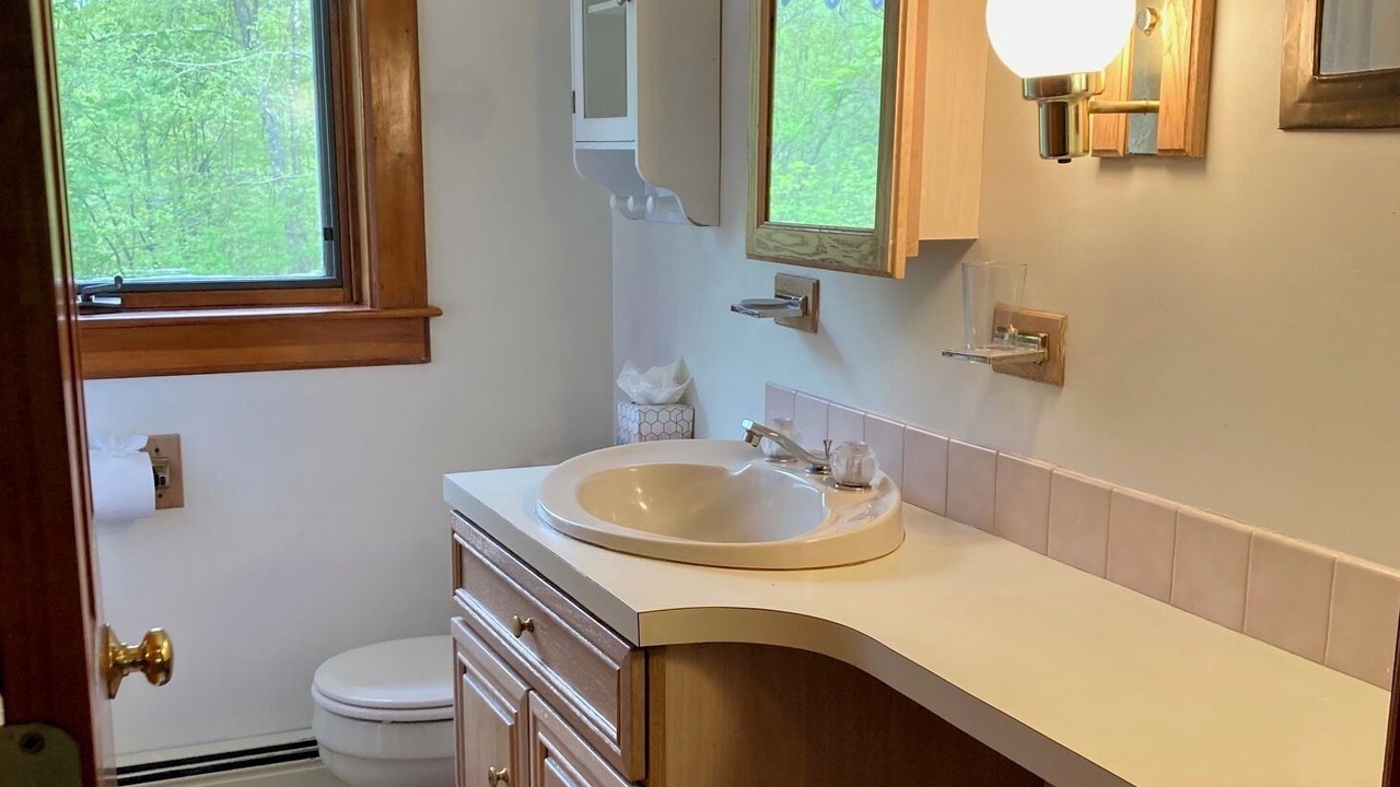 Photo of Bathroom in Gill
