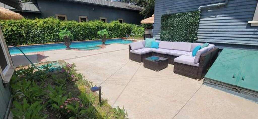 Photo of Patio Balcony in North Hollywood
