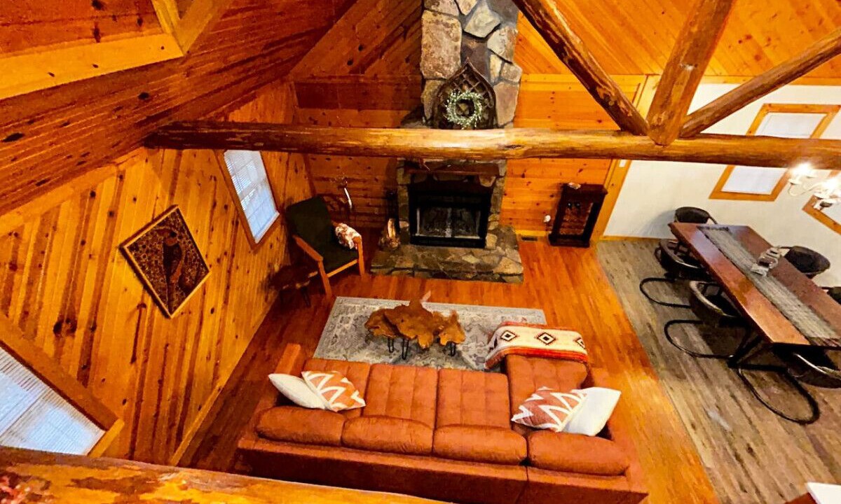 Photo of Livingroom in Carterville