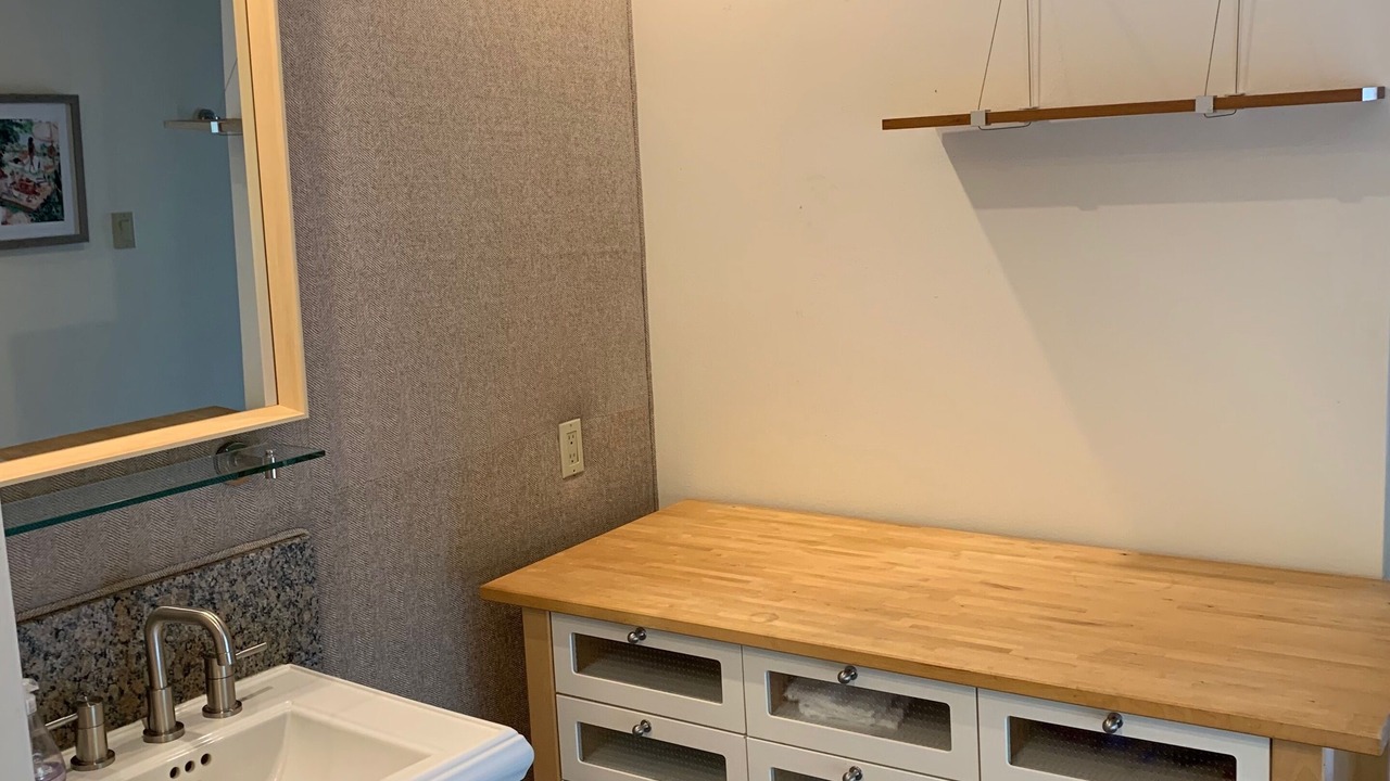 Photo of Bathroom in Scenic View West
