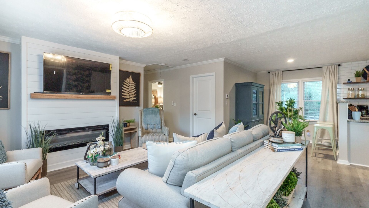 Photo of Livingroom in Monroe