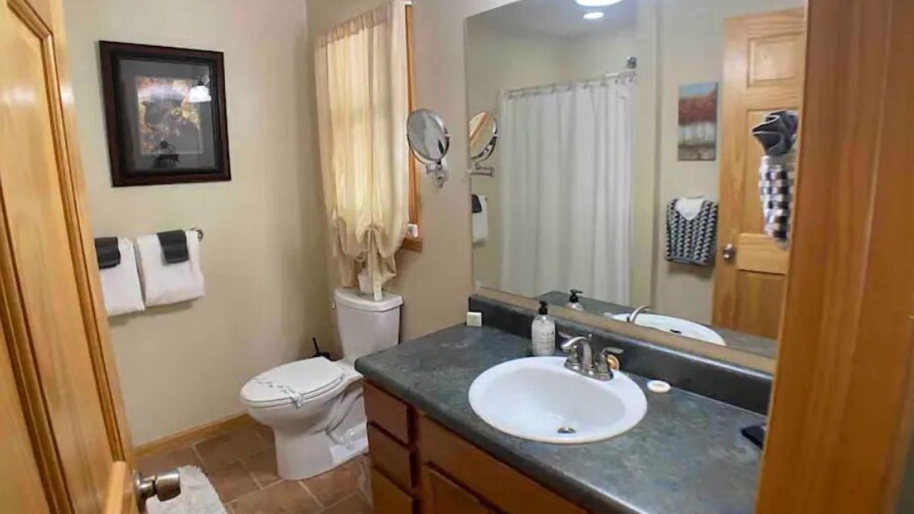 Photo of Bathroom in Tallassee