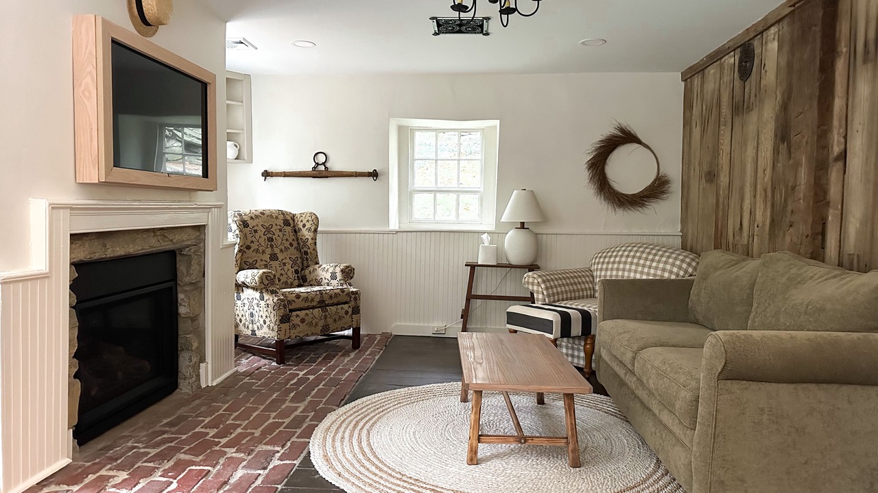 Photo of Livingroom in Conestoga