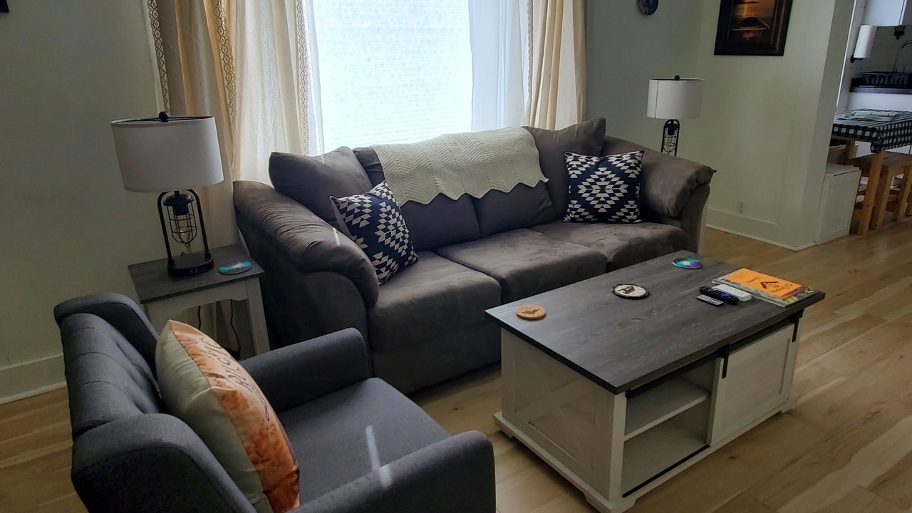 Photo of Livingroom in Silver City