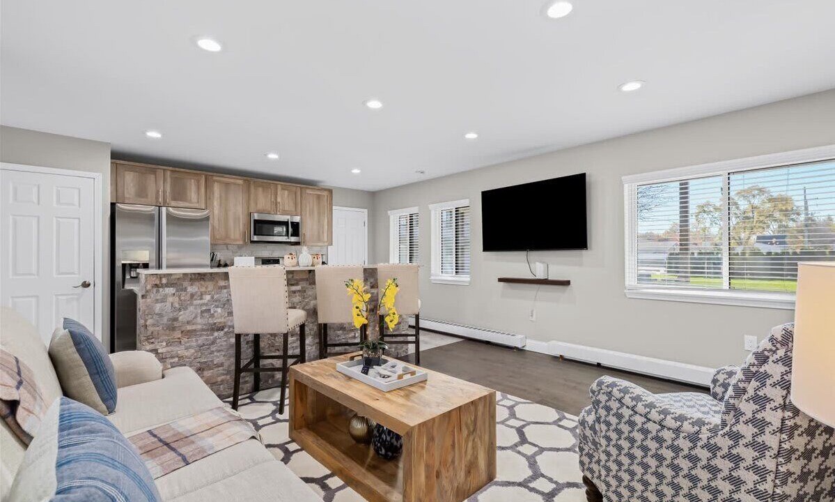 Photo of Livingroom in Royal Oak