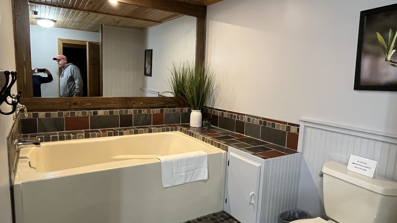Photo of Bathroom in Sharpsburg