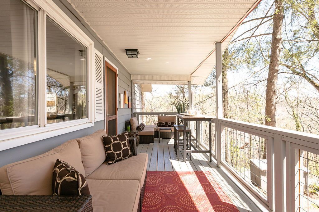 Photo of Outdoor in East End - Valley Street