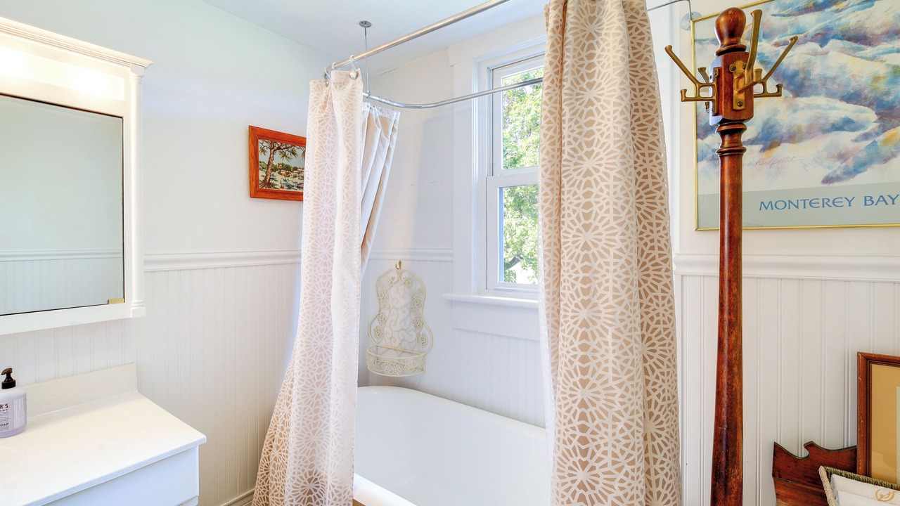 Photo of Bathroom in Bristol