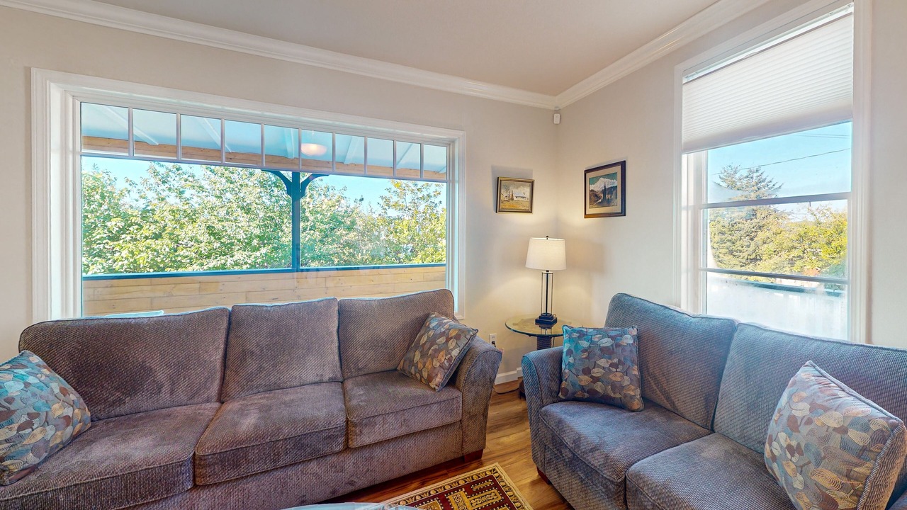 Photo of Livingroom in Gardiner