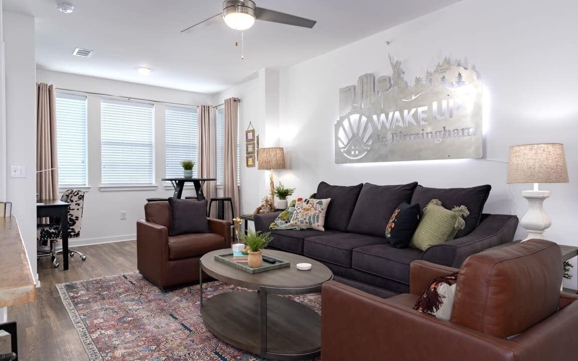 Photo of Livingroom in Pelham