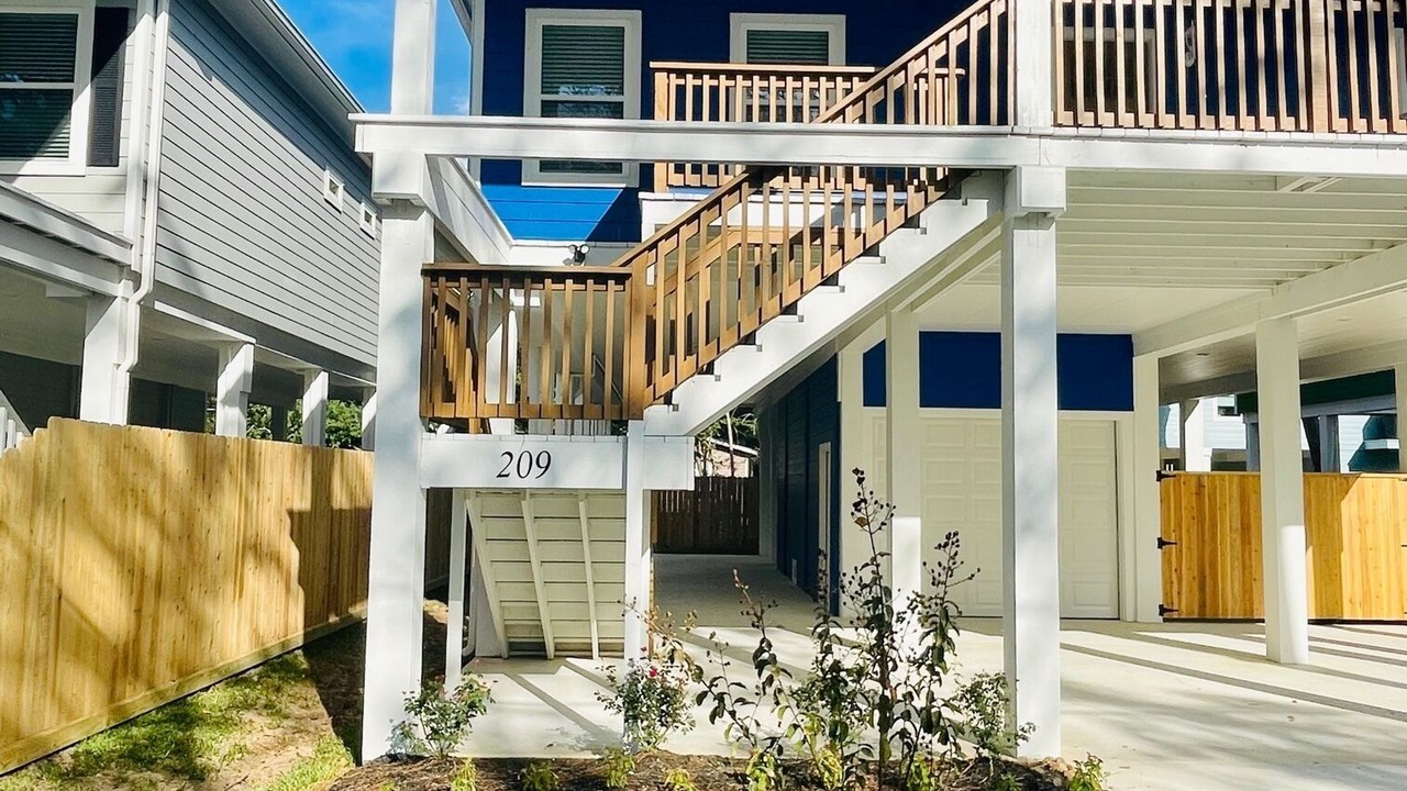 Photo of Outdoor in League City