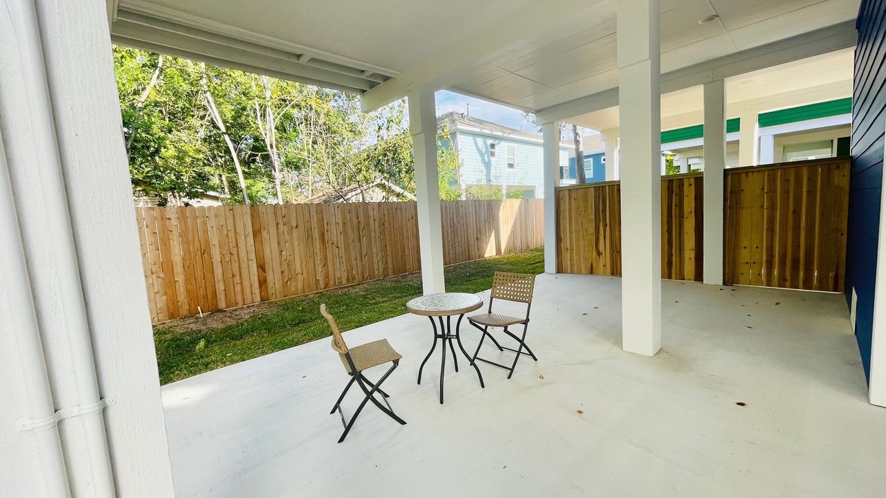 Photo of Patio Balcony in League City