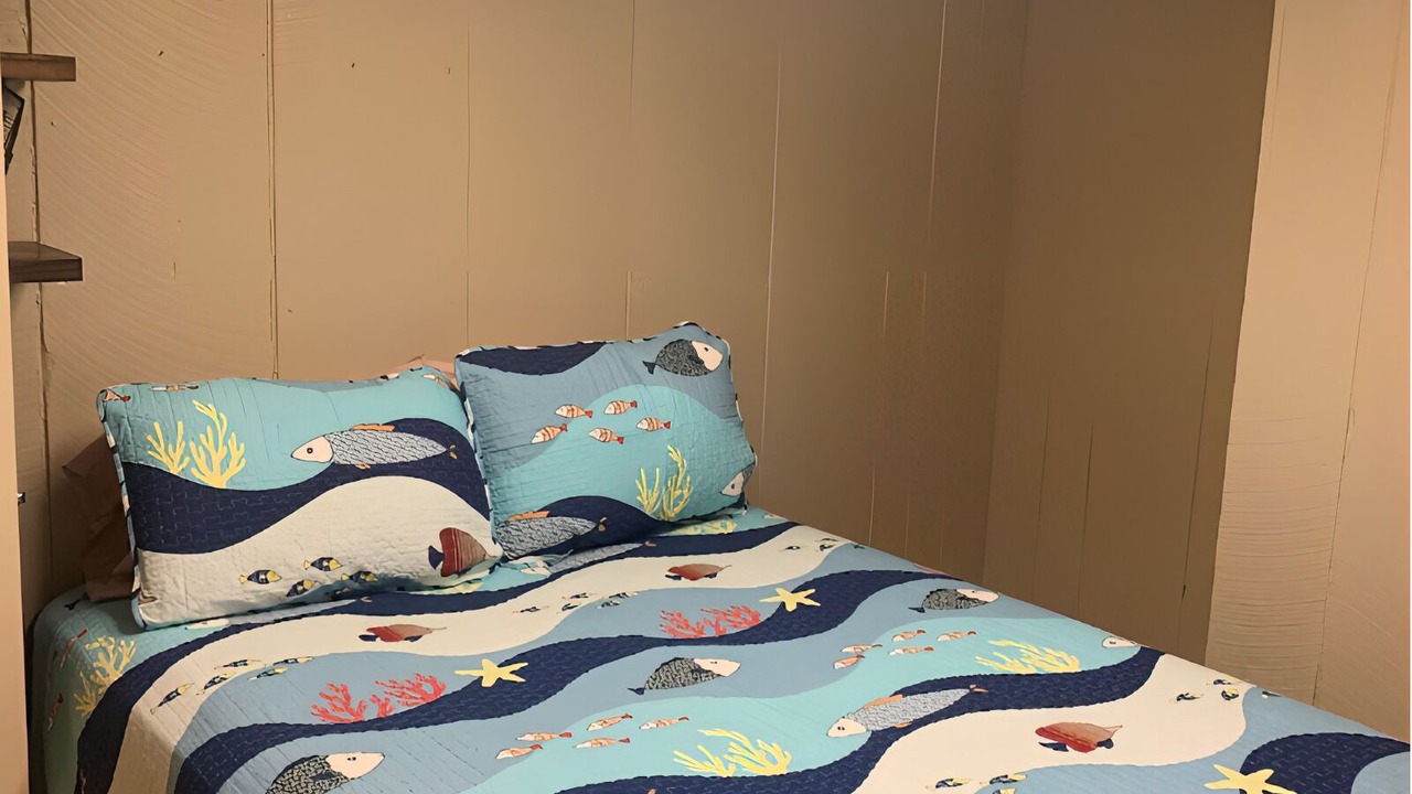 Photo of Bedroom in Ozark