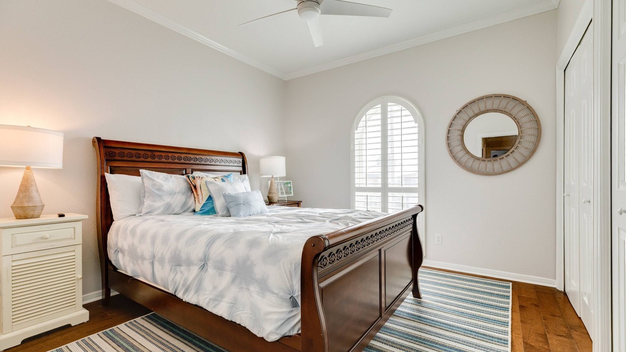 Photo of Bedroom in Jamaica Beach