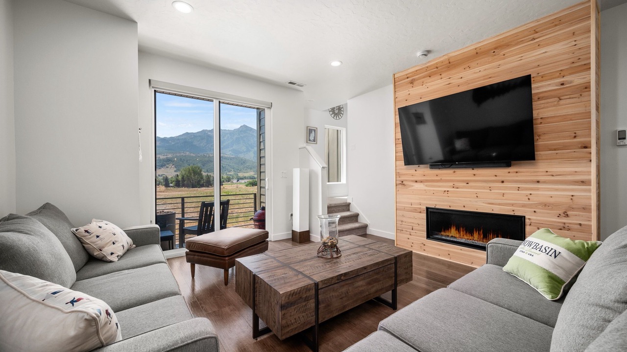 Photo of Bedroom in Mountain Green